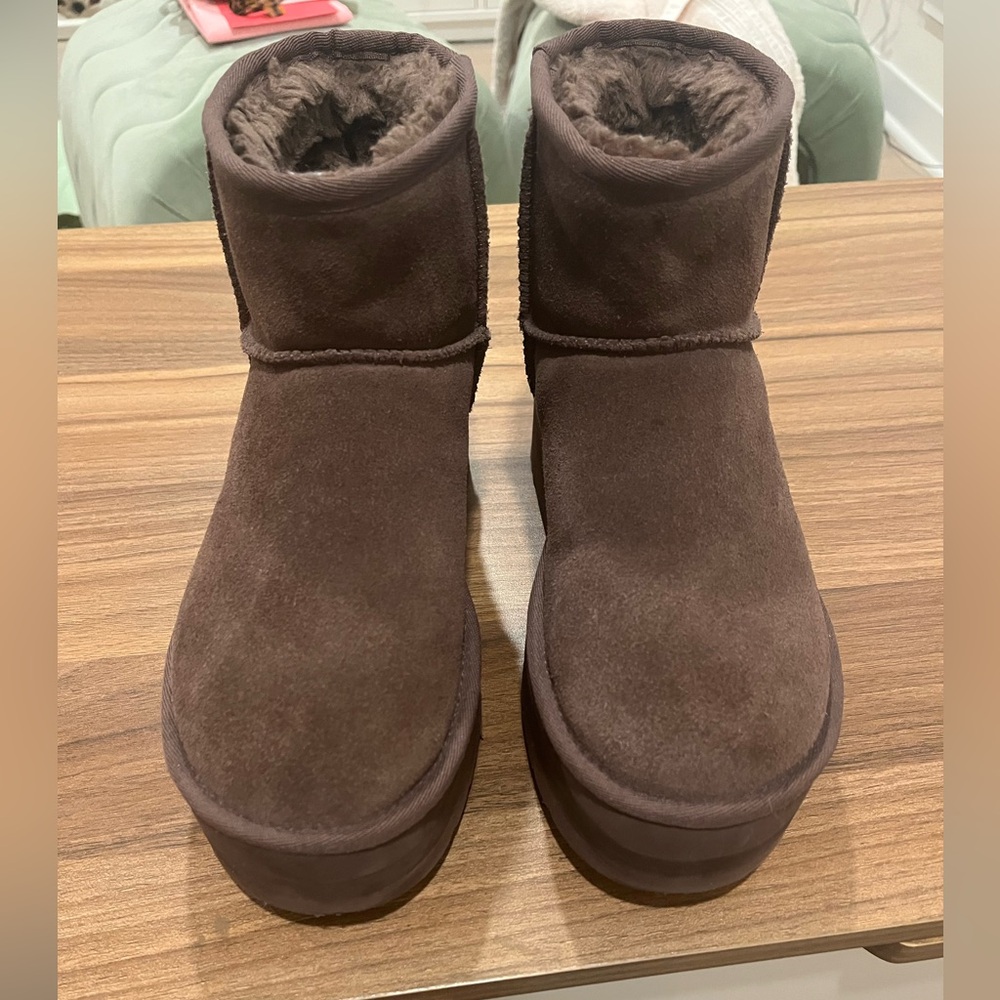 Brown platform uggs